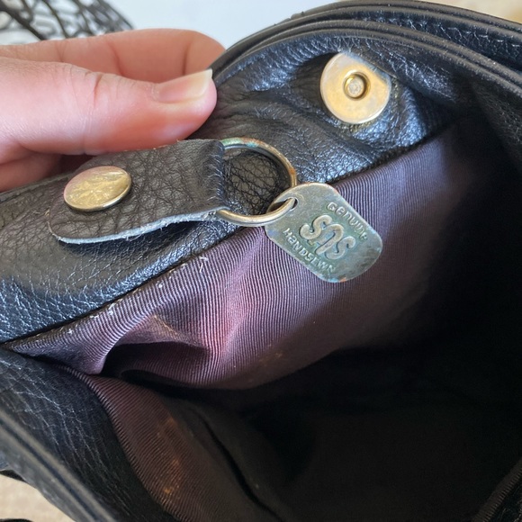 SAS Genuine Leather Black 2 Compartment Shoulder Purse - Picture 5 of 7